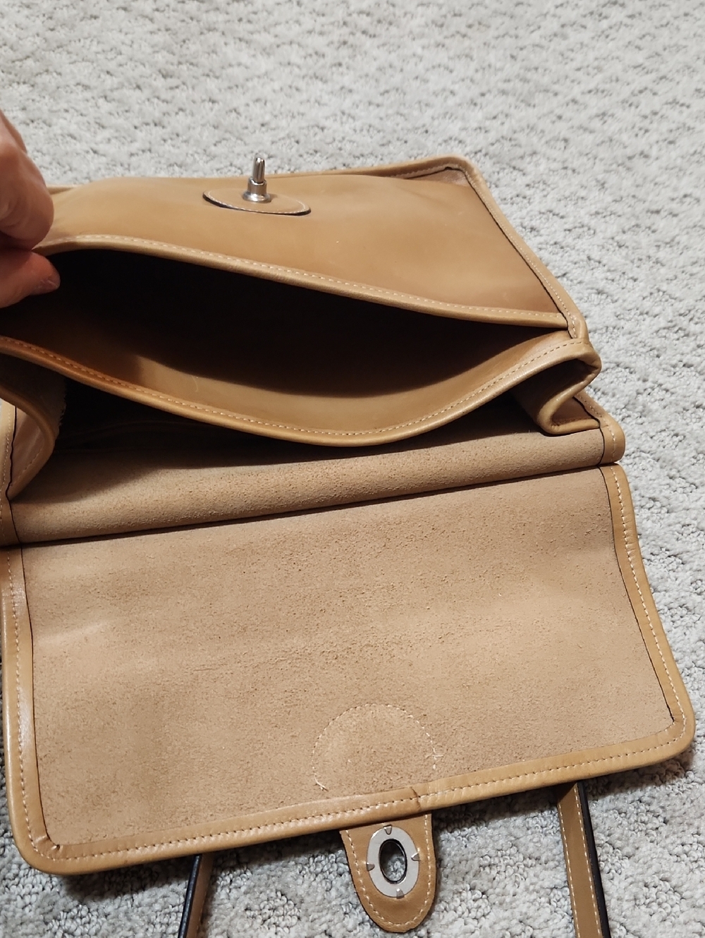 Coach Vintage Willis Bag Tan Leather Top Handle Satchel With Shoulder Strap - Picture 11 of 16